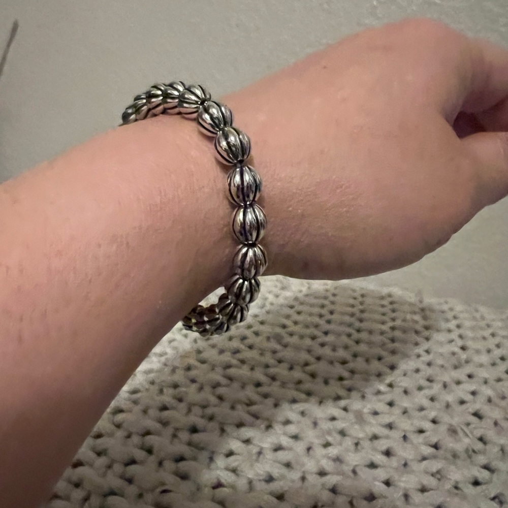 ✅ Sterling Silver Beaded Stretch Bracelet - Silver